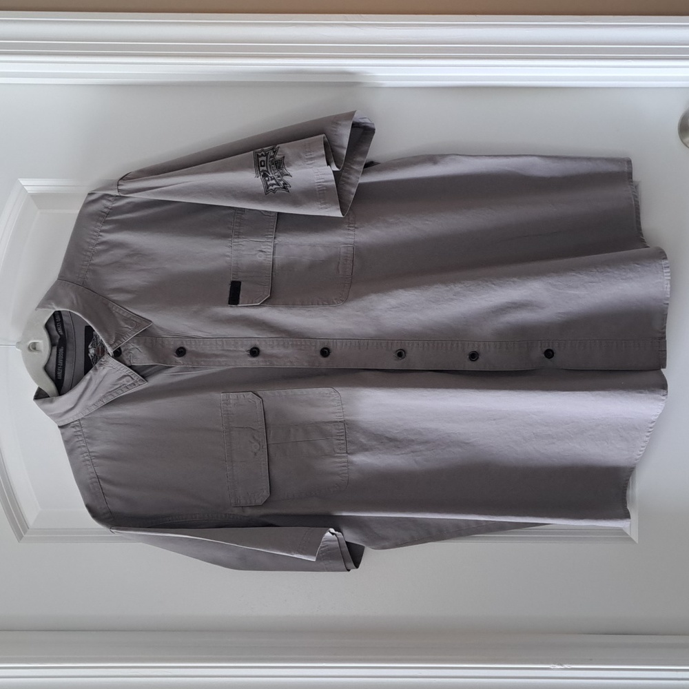 Men's Harley Davidson shirt